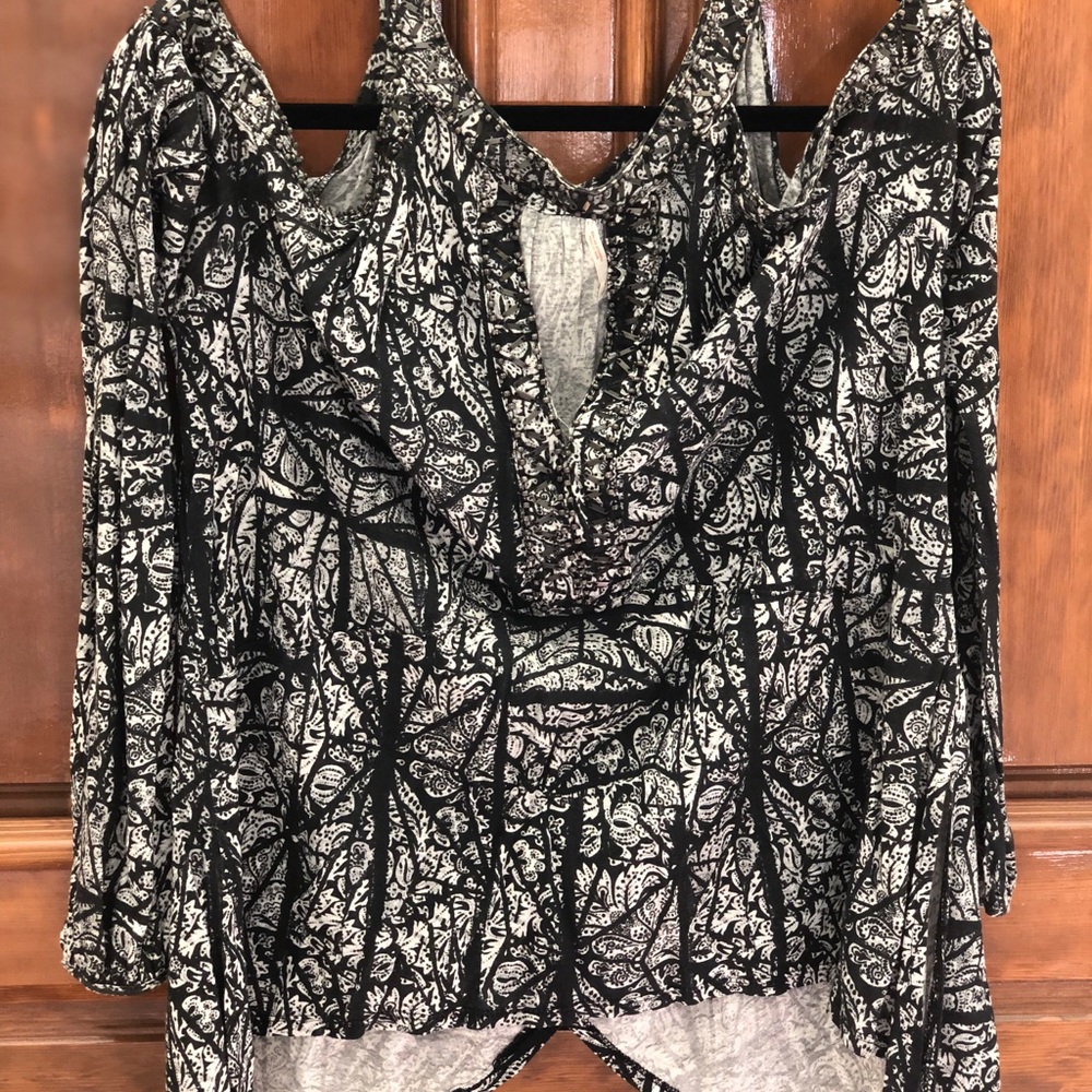 Free People cold shoulder top